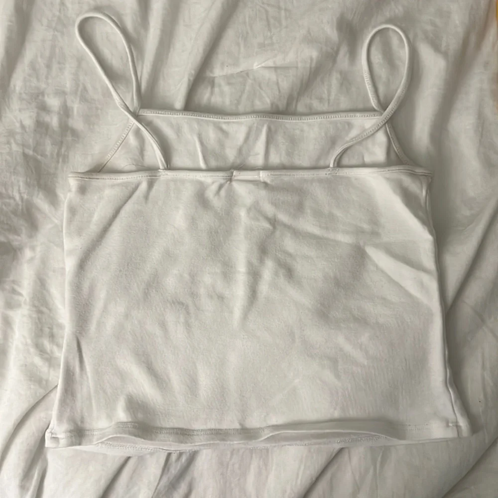 White Crop top - Picture 3 of 4